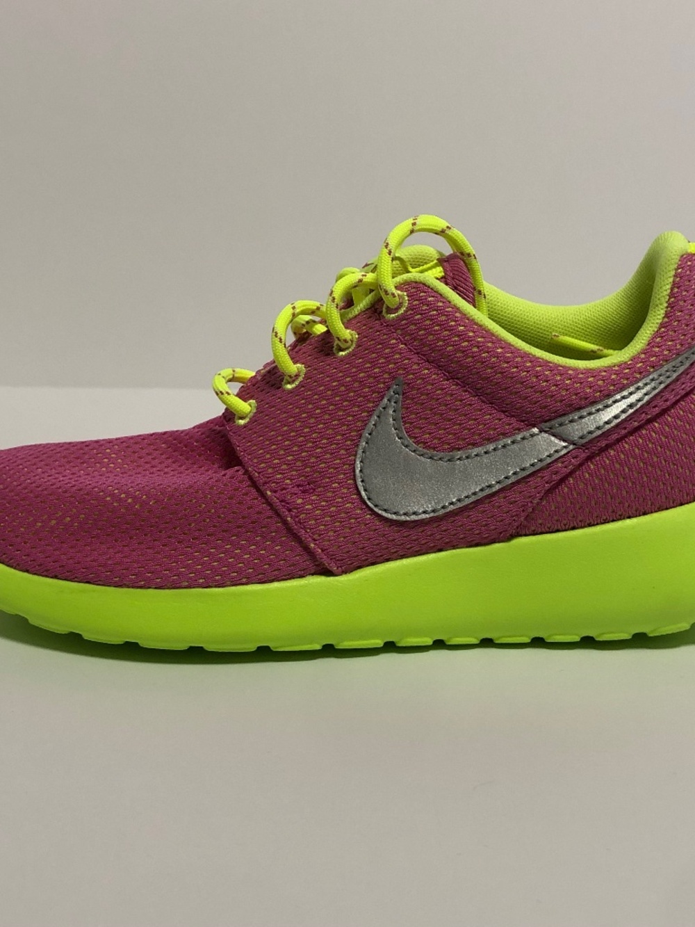 Nike Roshe Run Pink Volt Green Sneakers Shoes Youth Size 3.5Y
